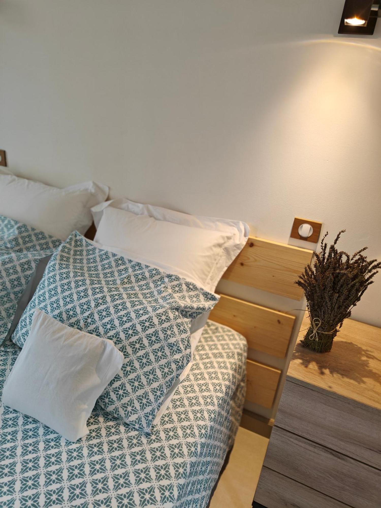 Mas Sourso Bed & Breakfast Eygalieres  Exterior photo